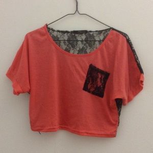 Crop tee