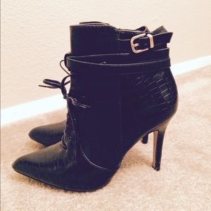 Stiletto booties only worn a few times