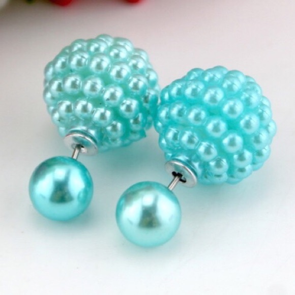 Jewelry - 🎉HOST PICK🎉💠AQUA PEARL STUD EARRINGS💠