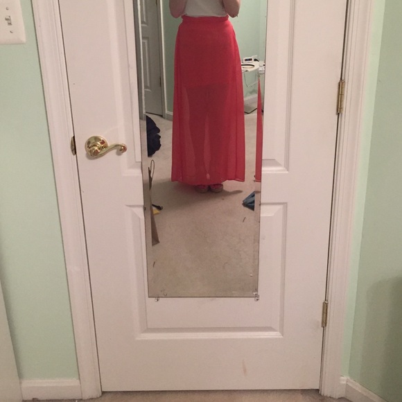 Maxi skirt