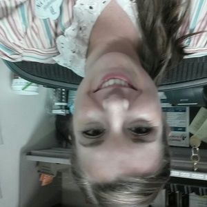 Meet your Posher, Carolyn