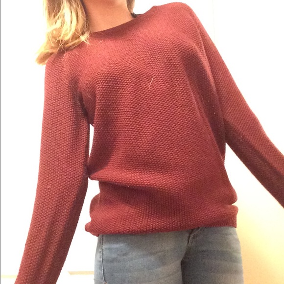 H&M Sweaters - Maroon long sweater!