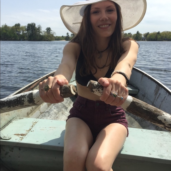 Meet your Posher, Chelsea - Picture 3 of 6