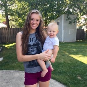 Meet your Posher, Anna