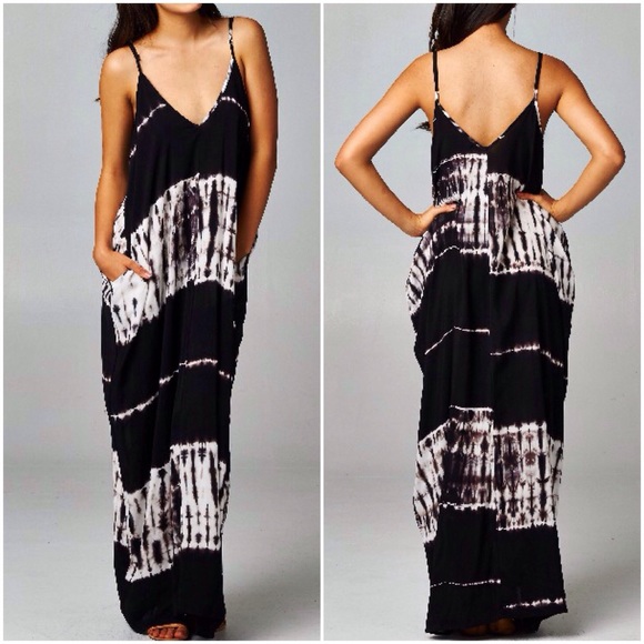 Dresses & Skirts - 🆕 Tye Dye Cocoon Maxi Dress with Pockets