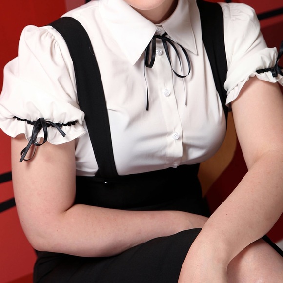 Bettie Page by Tatyana Tops - Black puff sleeve button down