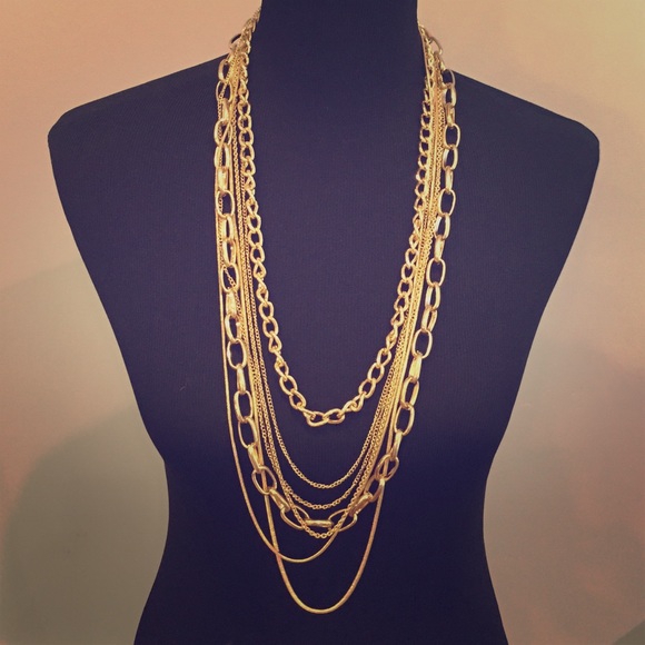 Gold multi chain fashion necklace
