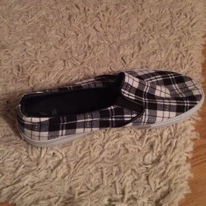 Plaid shoes