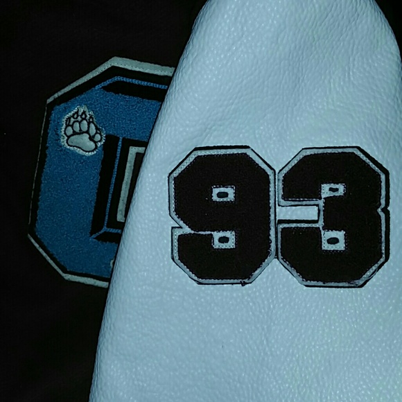 Varsity jacket - Picture 2 of 4