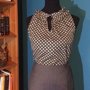 Banana Republic Sz Medium Sleeveless Blouse