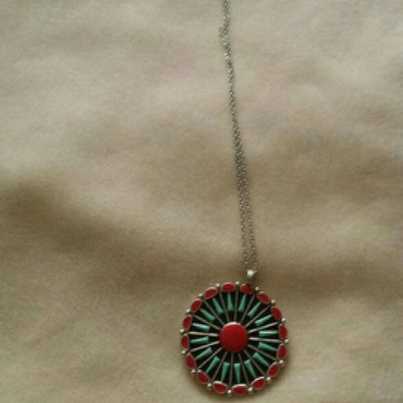 Round unique necklace - Picture 2 of 3