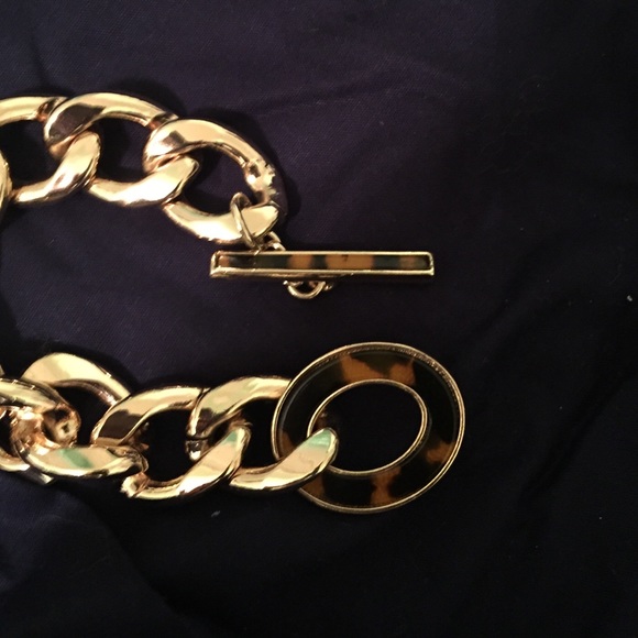 Statement bracelet - Picture 3 of 3