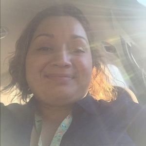Meet your Posher, Monica