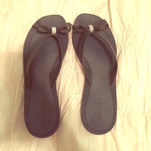 Navy Guess Bow Flip flops