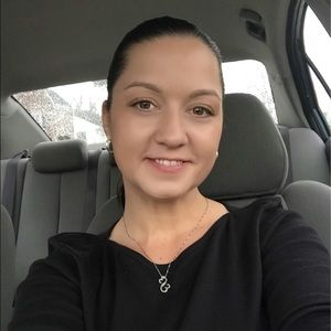 Meet your Posher, Jackie