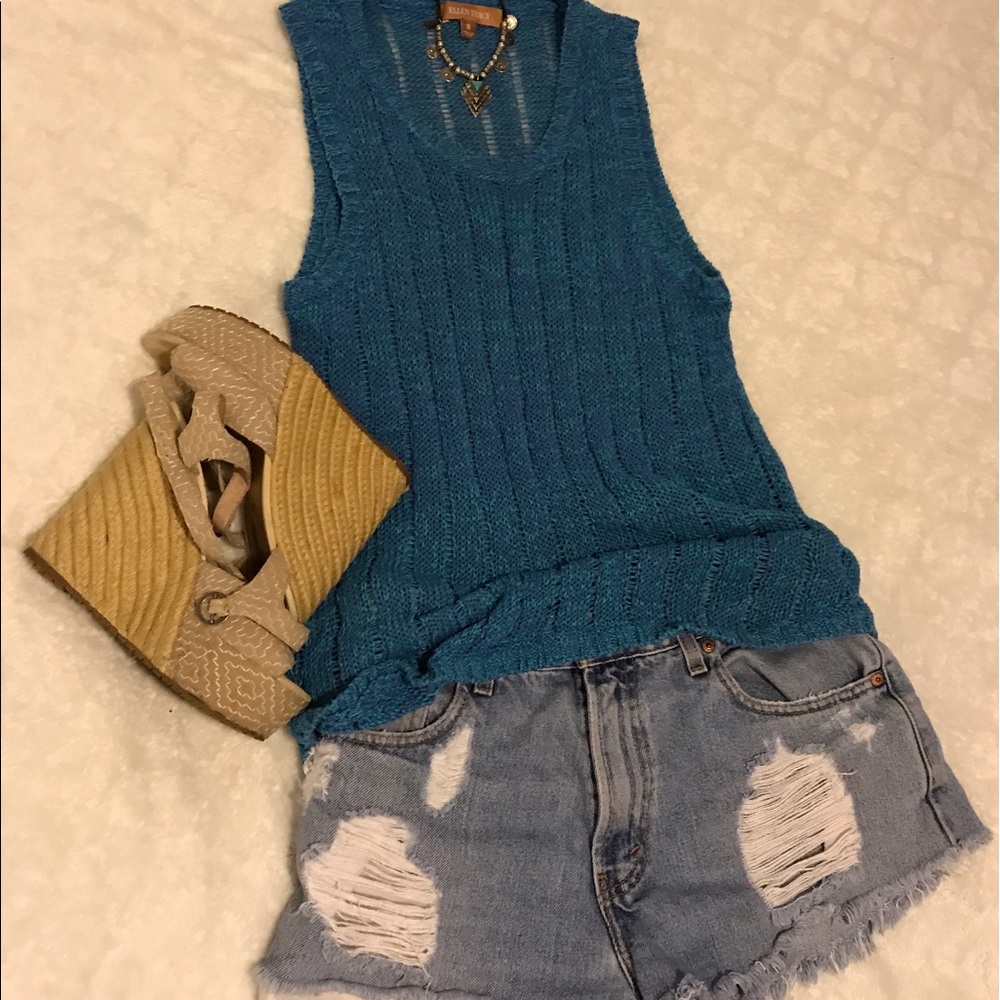 Sweater - Picture 5 of 5