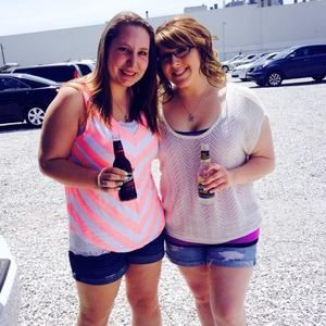 Meet your Posher, Courtney