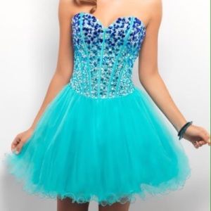 Meet your Posher, Melanie