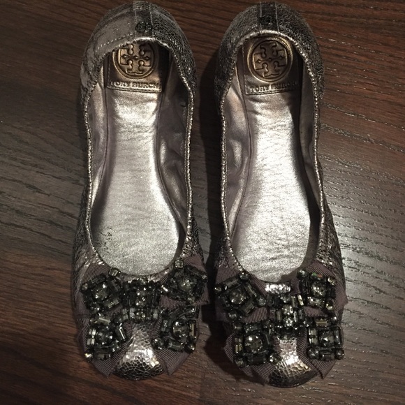 Tory Burch Shoes - Authentic Tory burch flats! Gorgeous