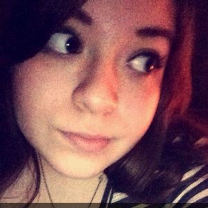 Meet your Posher, Layla