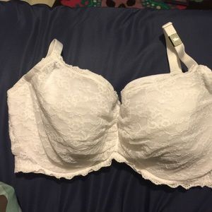 Brand new Victoria's Secret Bra size 38D