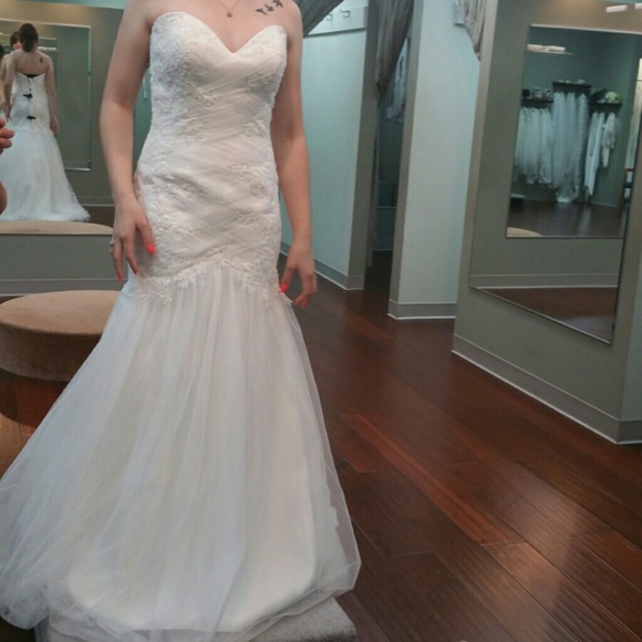 Maggie Sottero Wedding Dress - Picture 1 of 6