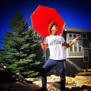 Meet your Posher, Rj