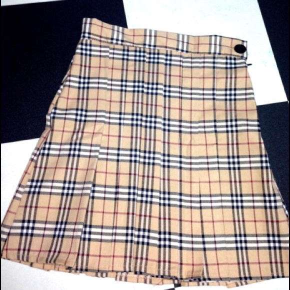 Omighty Dresses & Skirts - O'mighty Plaid Skirt