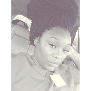 Meet your Posher, Lashonda