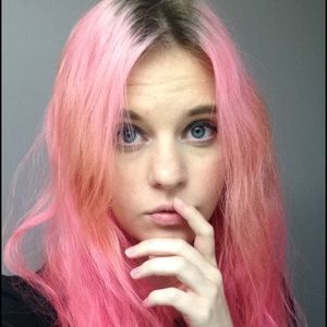 Meet your Posher, Samantha