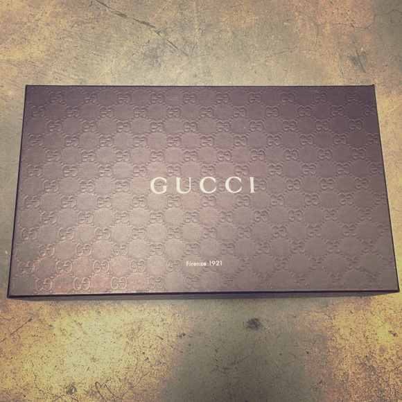 Gucci Shoes box