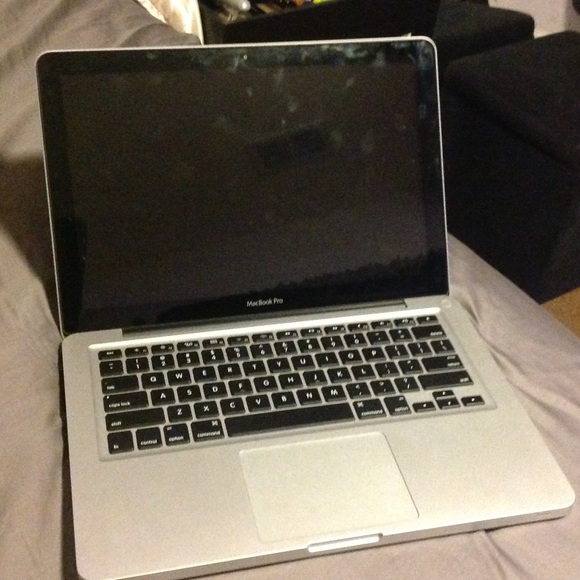 MacBook Pro - Picture 2 of 2