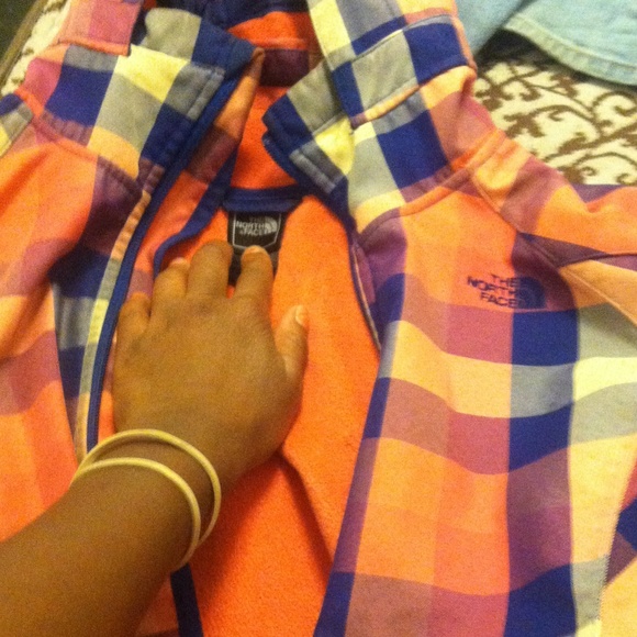 💙💕💜Multi-Colored Northface Fleece Jacket💙💕💜