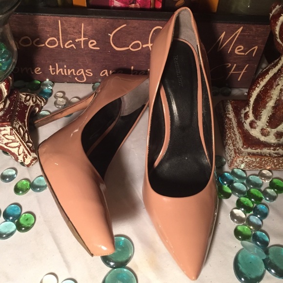 RACHEL Rachel Roy Shoes - 💥FLASH SALE💥Rachel Roy Patent Pumps