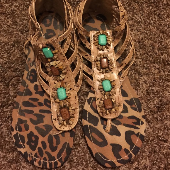 Animal print sandals - Picture 2 of 4