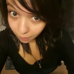 Meet your Posher, Nadia