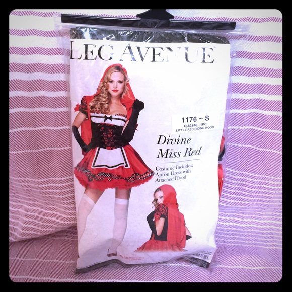 Divine Miss Red Costume