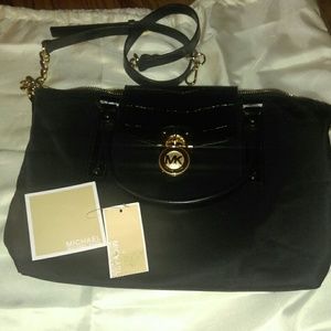 Michael kors hamilton satchel.