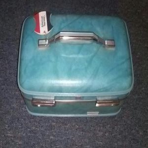 American Tourister blue train case