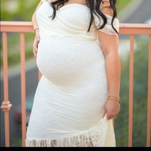 Maternity lace gown