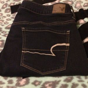 Dark Blue AE Skinny Jeans -- 10 Short