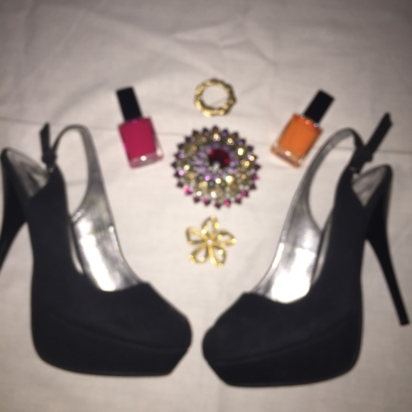 Fabulous Faux Suede Vintage Shoes