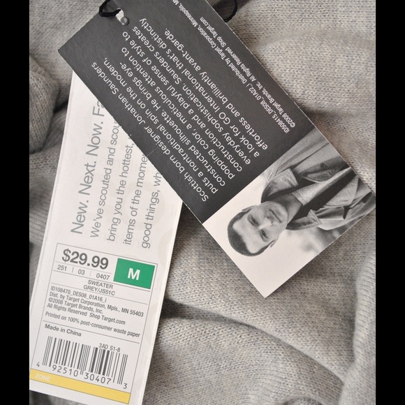 Gray top - Picture 2 of 3