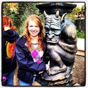 Meet your Posher, Olivia