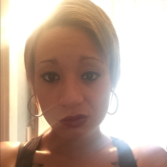 Meet your Posher, Tiana