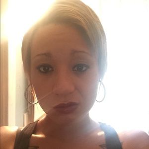 Meet your Posher, Tiana