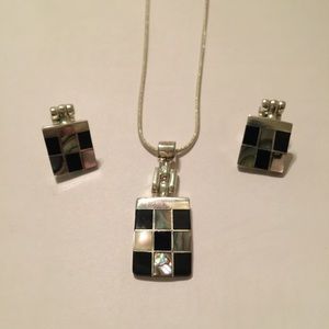 Necklace and earring set