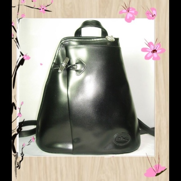 Longchamp Handbags - 💥HPWinter Essentials💥 LongChamp backpack