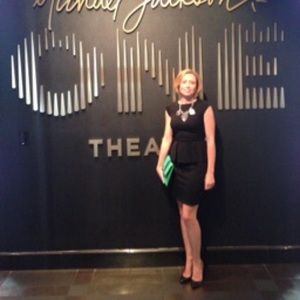 Meet your Posher, Crystal