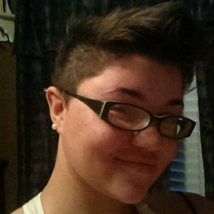 Meet your Posher, Michaela